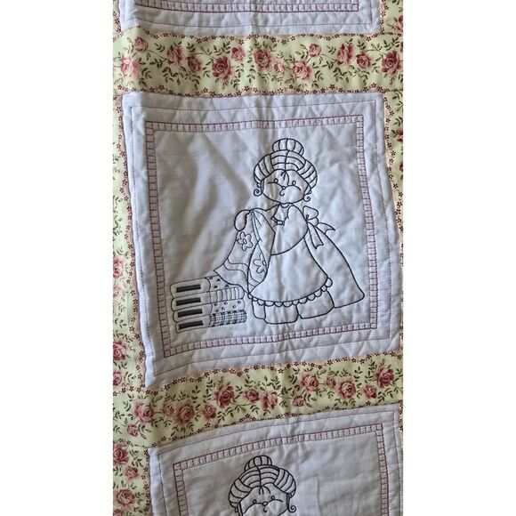 Sweet " Little Quilting Lady " Machine Embroidered Squares  On A Quilt 47x37" - Picture 8 of 16